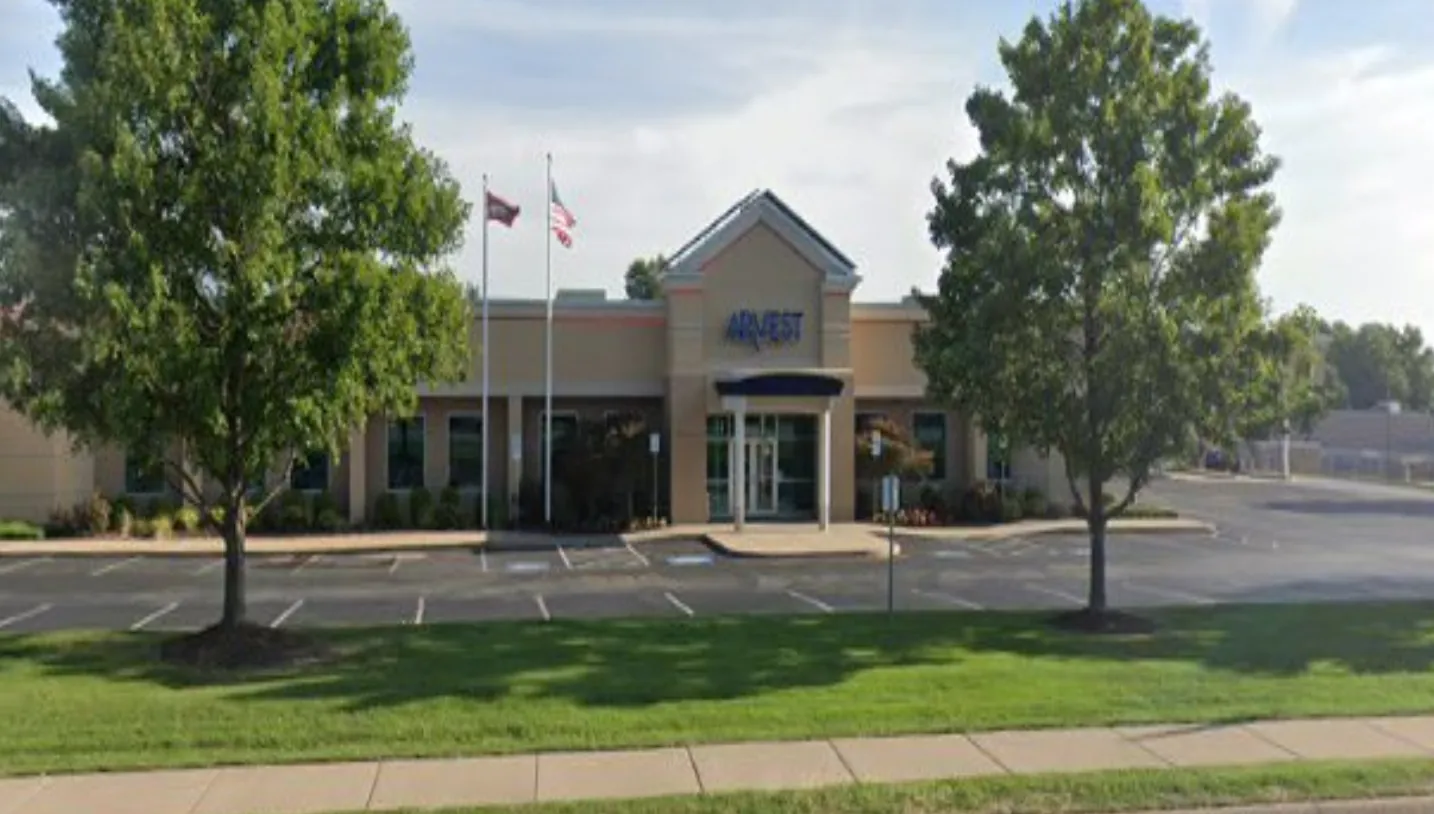Arvest Bank store frontage